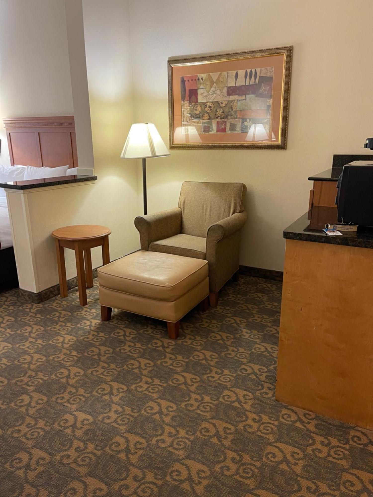 Comfort Suites Valdosta Eksteriør bilde