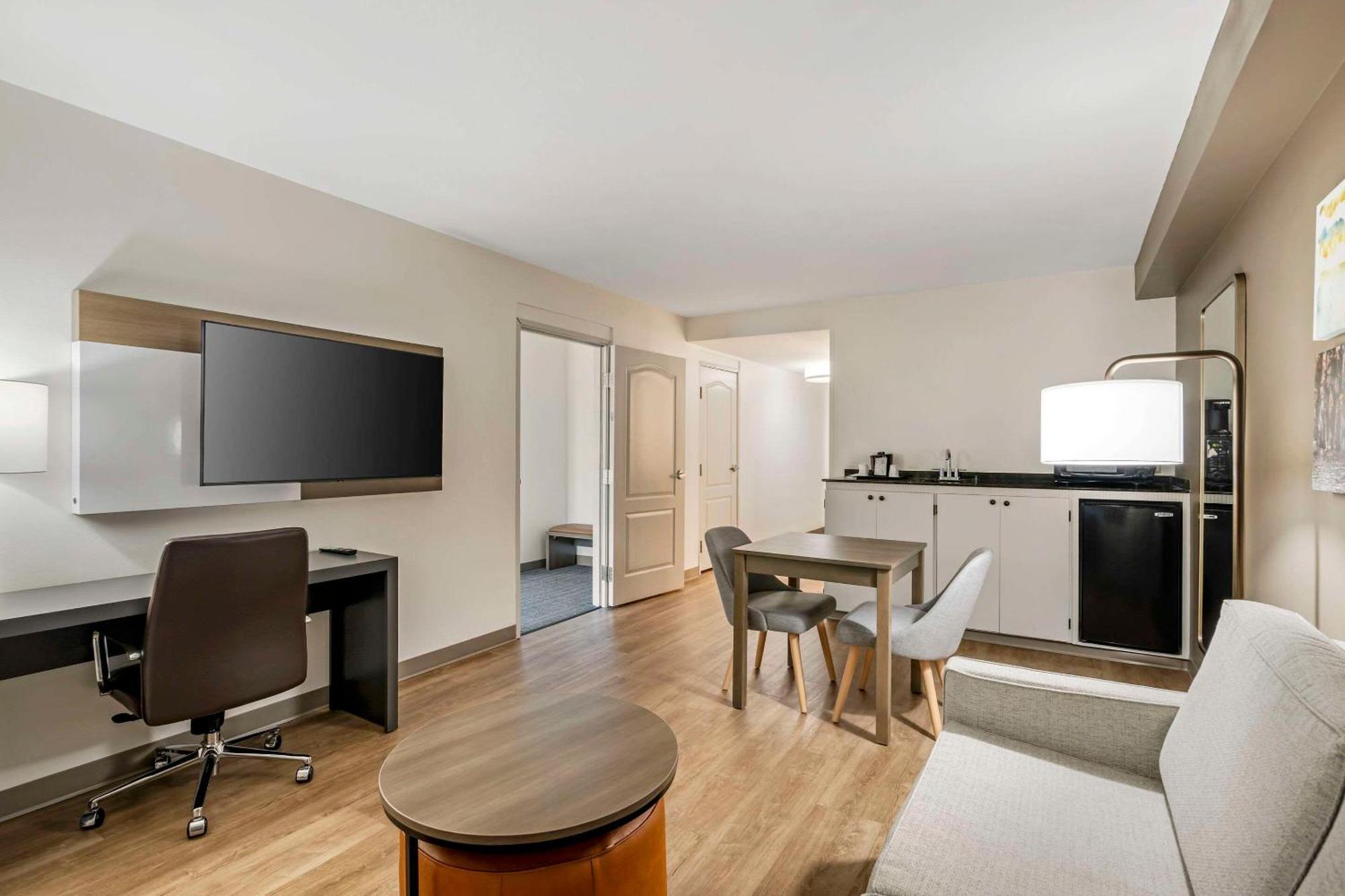 Comfort Suites Valdosta Eksteriør bilde
