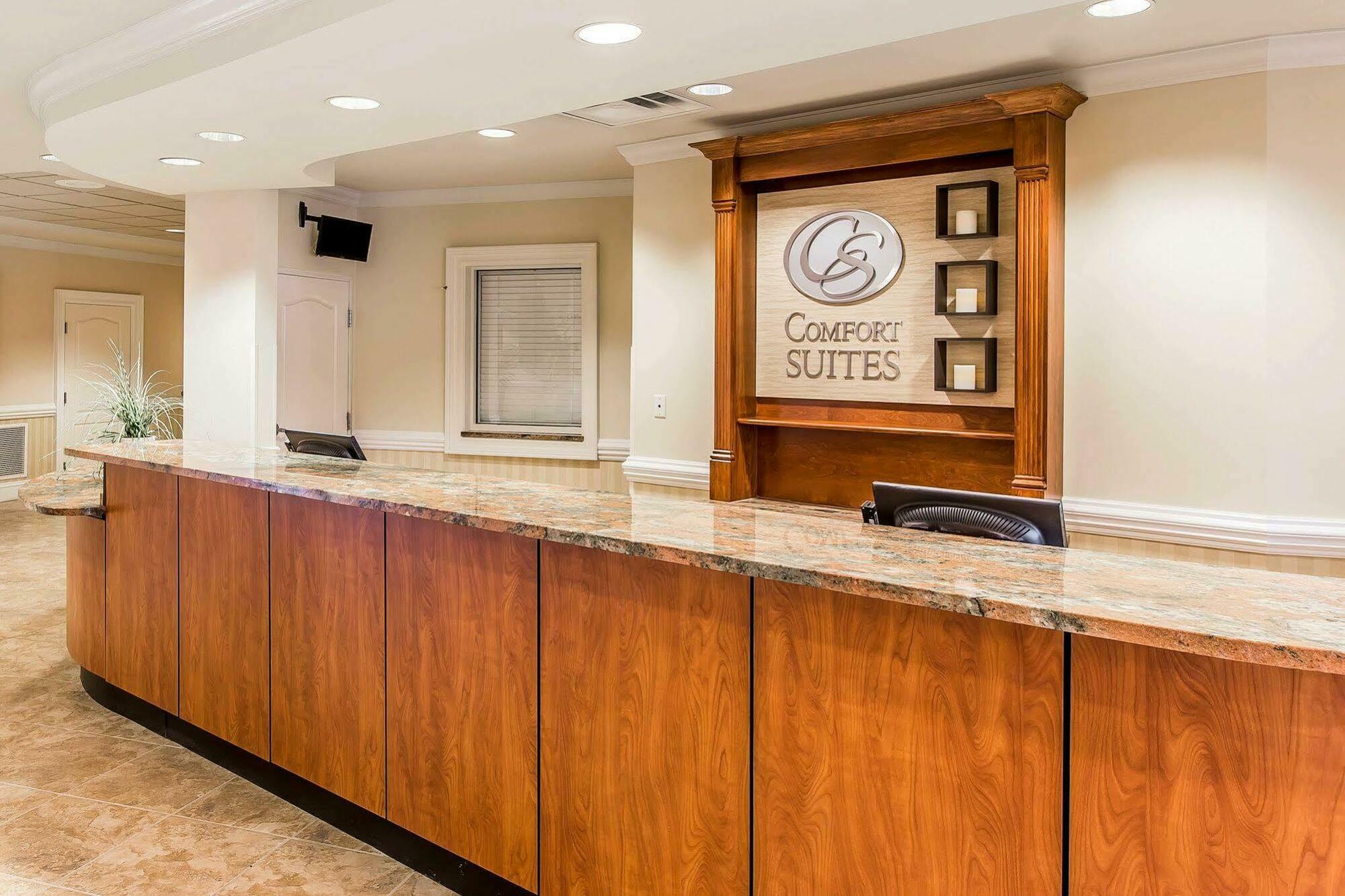 Comfort Suites Valdosta Eksteriør bilde